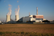 Poland advances nuclear power expansion with approval for second plant in 2035