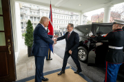 US and UK sign trade deal, but steel tariffs still under discussion