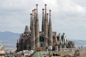 Pope recognizes Antoni Gaudí's "heroic virtues," puts him on path to sainthood